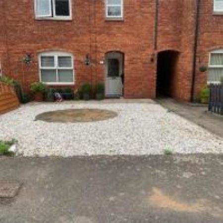 Enjoy Your Stay At Chorley Road Дройтуич Екстериор снимка