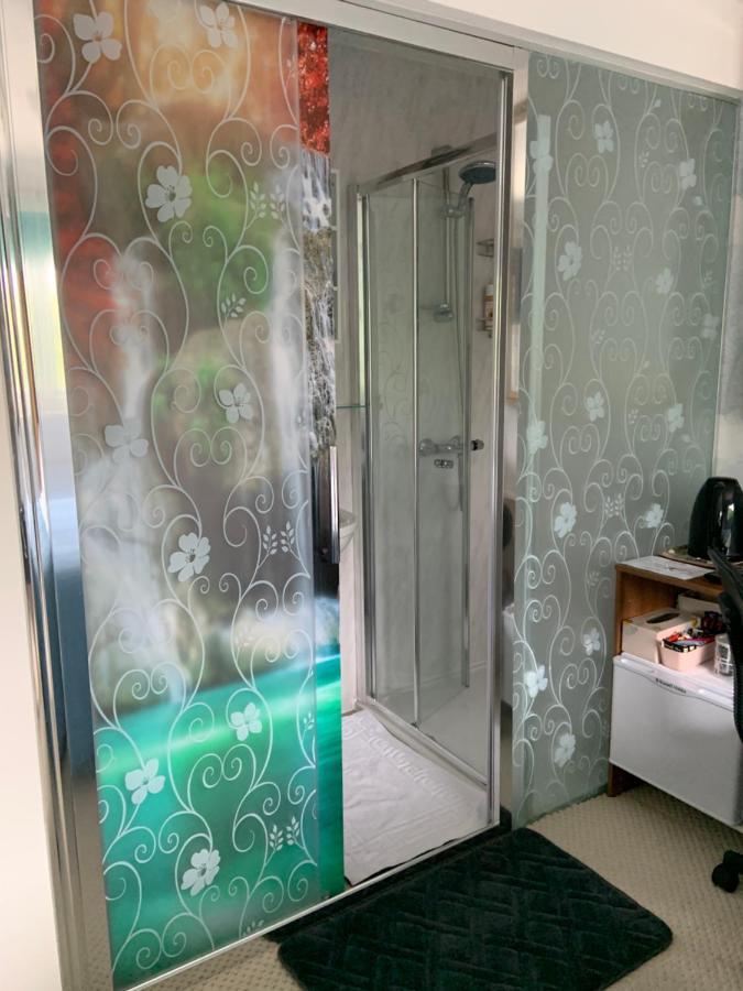Enjoy Your Stay At Chorley Road Дройтуич Екстериор снимка
